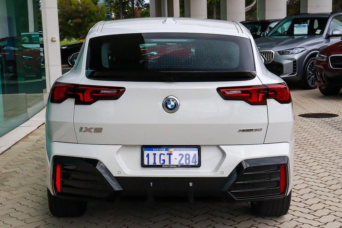 2024 BMW iX2 xDrive30 M Sport U10