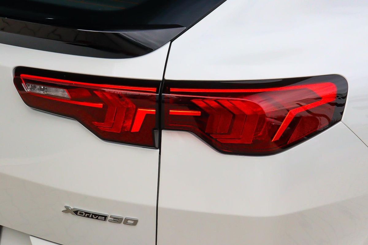 2024 BMW iX2 xDrive30 M Sport U10