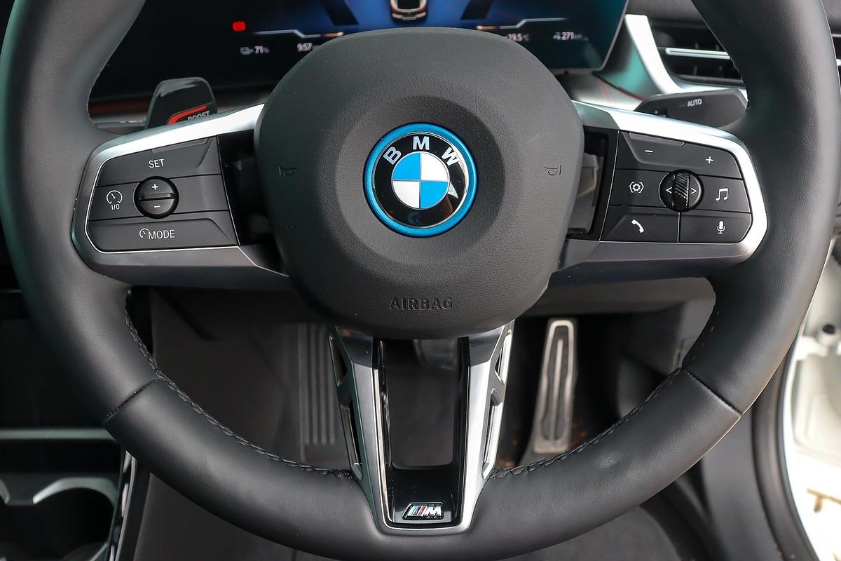 2024 BMW iX2 xDrive30 M Sport U10