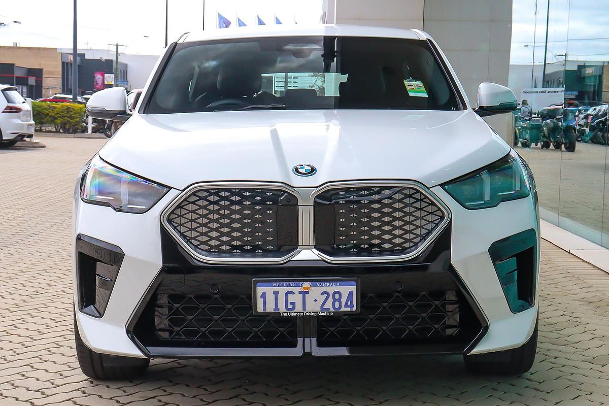 2024 BMW iX2 xDrive30 M Sport U10