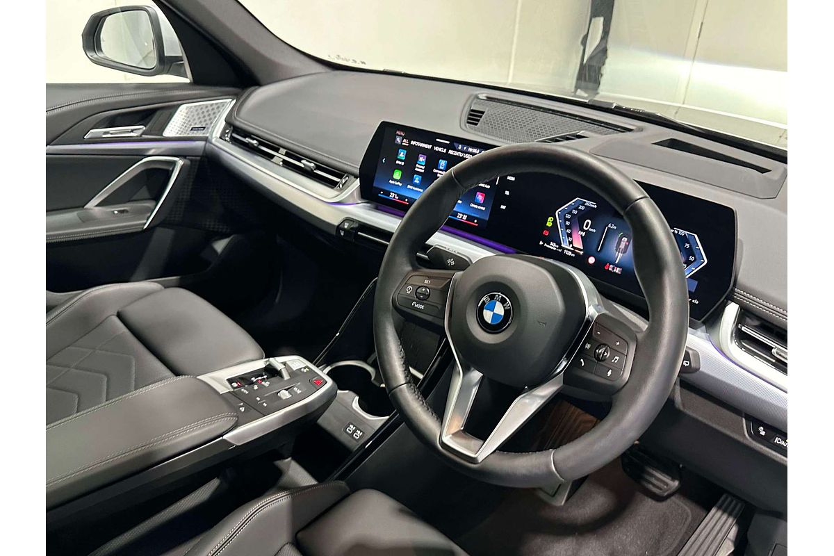 2024 BMW X1 sDrive18i U11