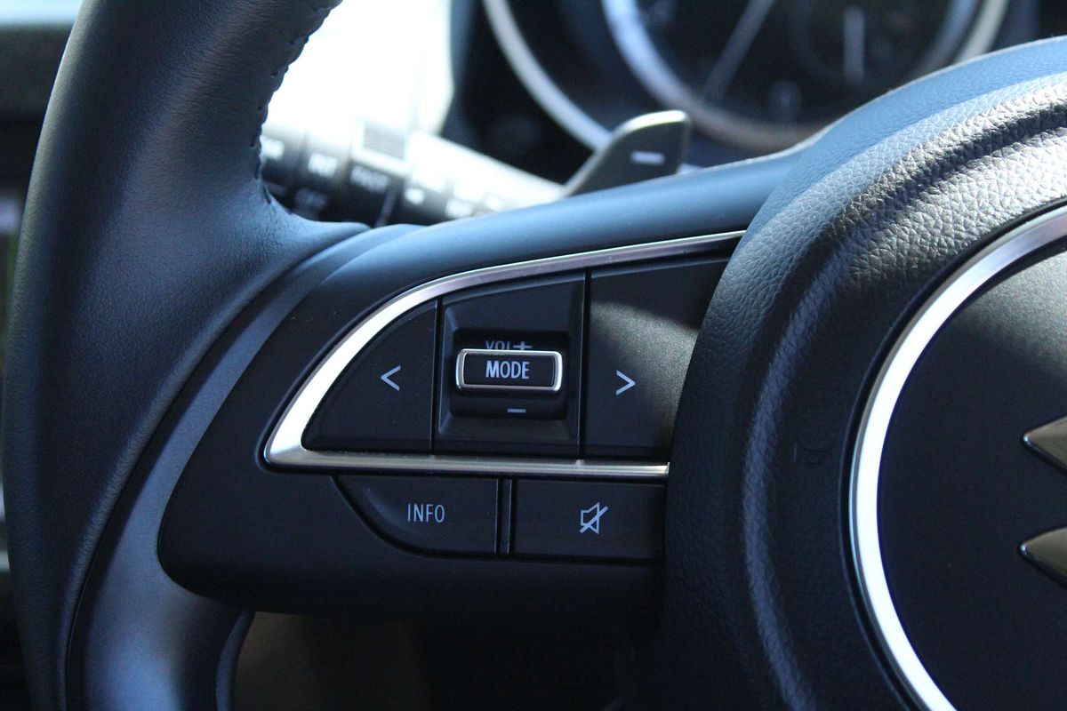 2017 Suzuki Swift GLX Turbo AZ