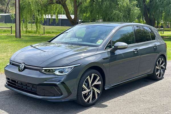 2024 Volkswagen Golf 110TSI R-Line 8