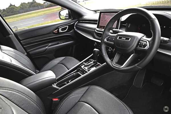 2023 Jeep Compass S-Limited M6