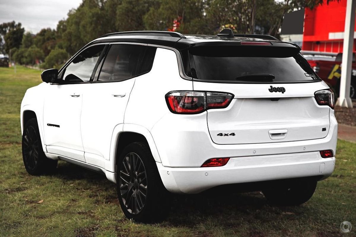 2023 Jeep Compass S-Limited M6