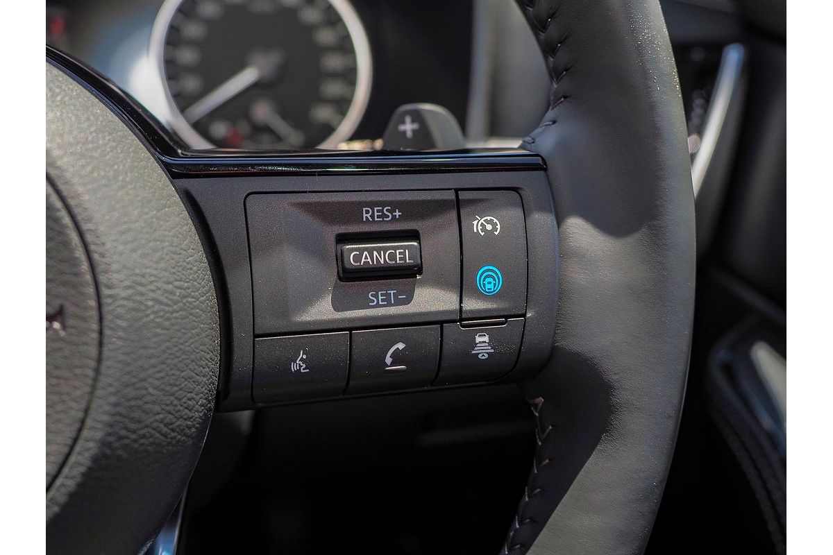 2024 Nissan X-TRAIL ST-L T33
