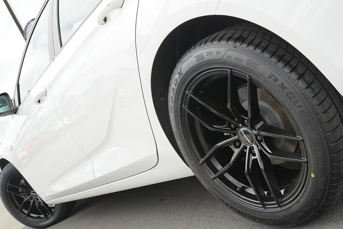 2019 Holden Commodore LT ZB