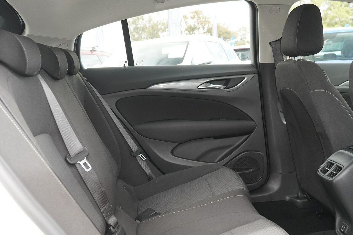 2019 Holden Commodore LT ZB