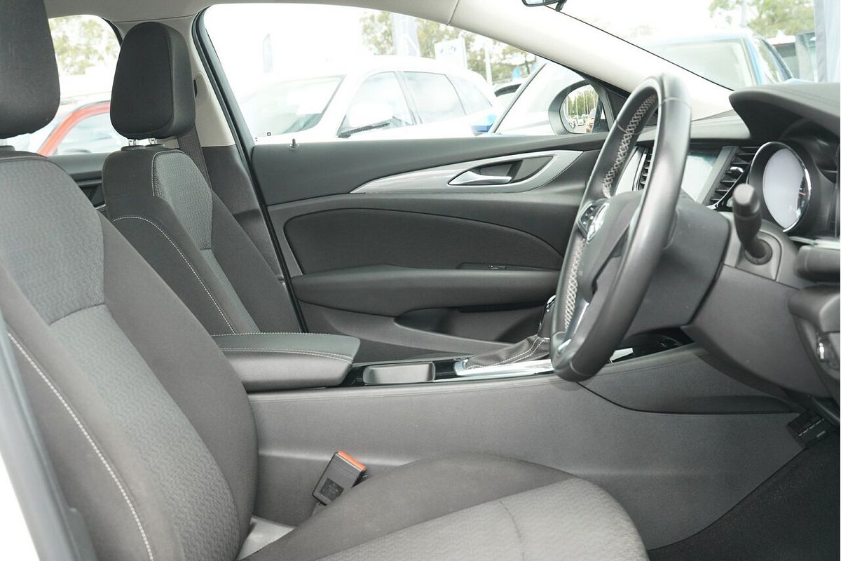 2019 Holden Commodore LT ZB