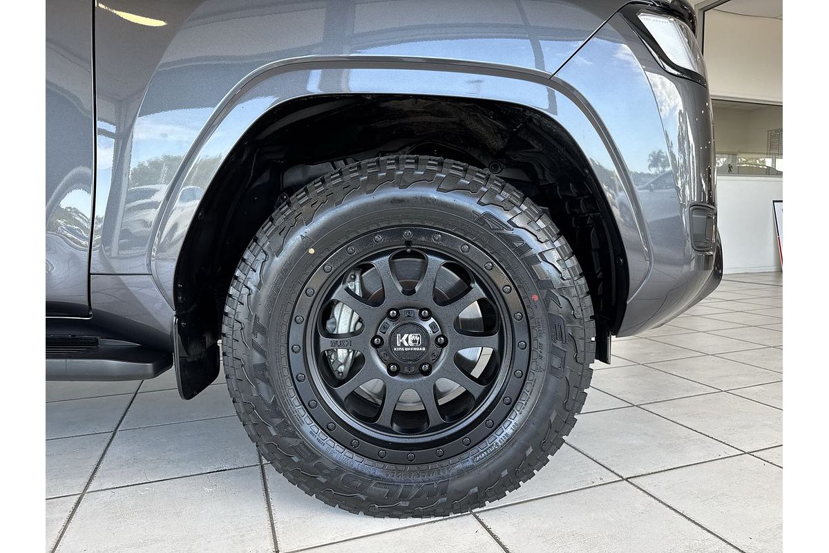 2023 Toyota Landcruiser VX FJA300R