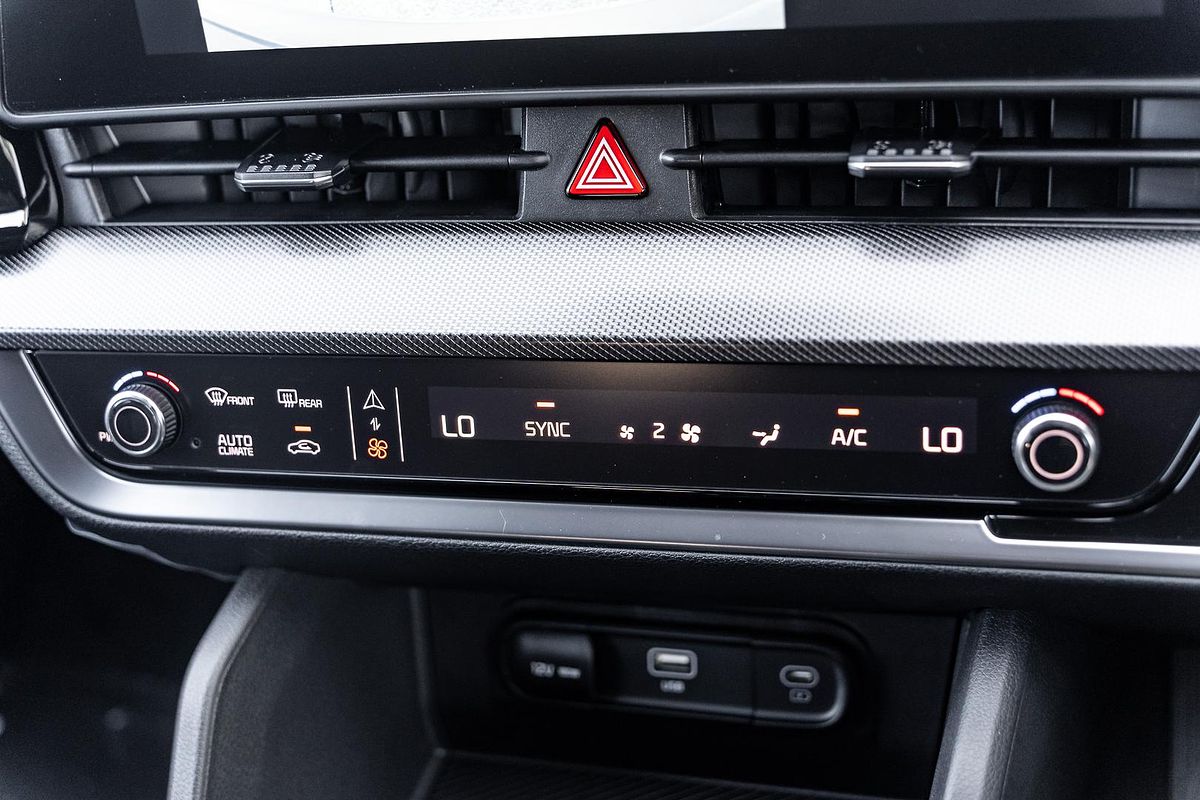 2025 Kia Sportage SX+ NQ5