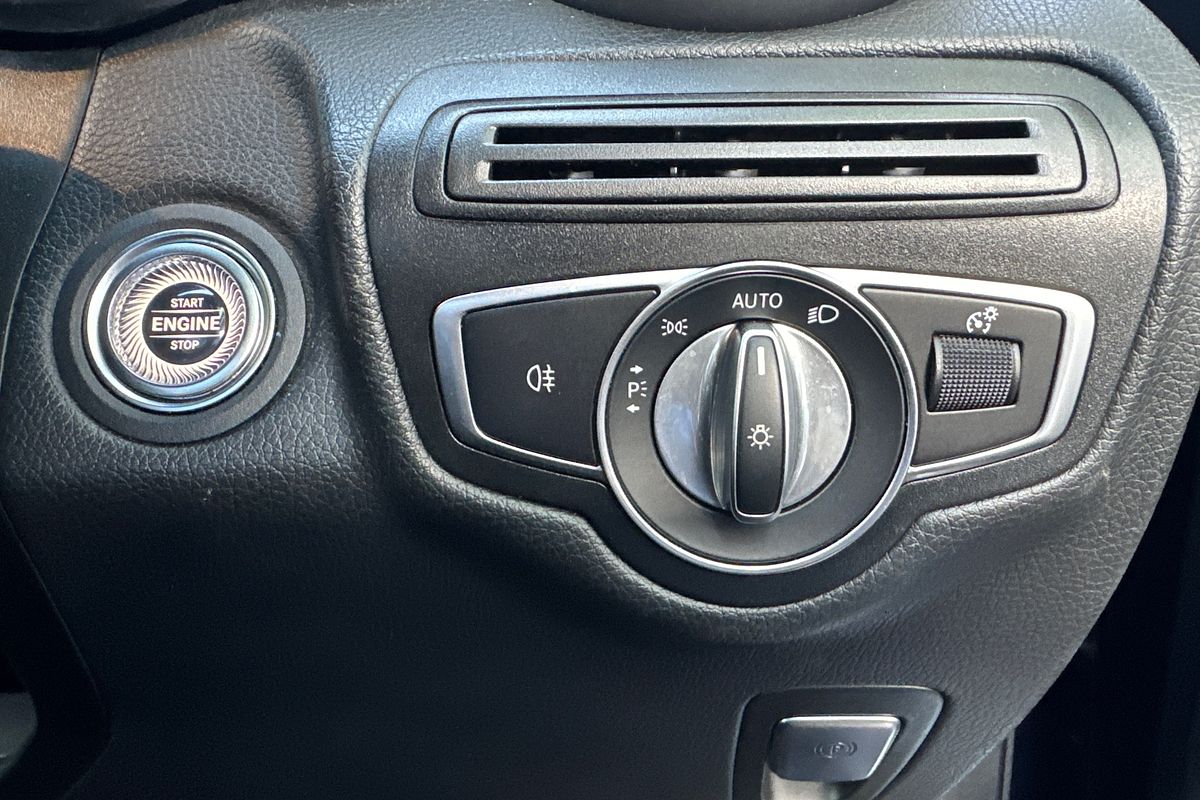 2021 Mercedes-Benz GLC-Class GLC300 X253