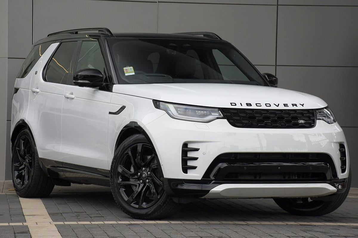 2024 Land Rover Discovery D300 Dynamic SE Series 5