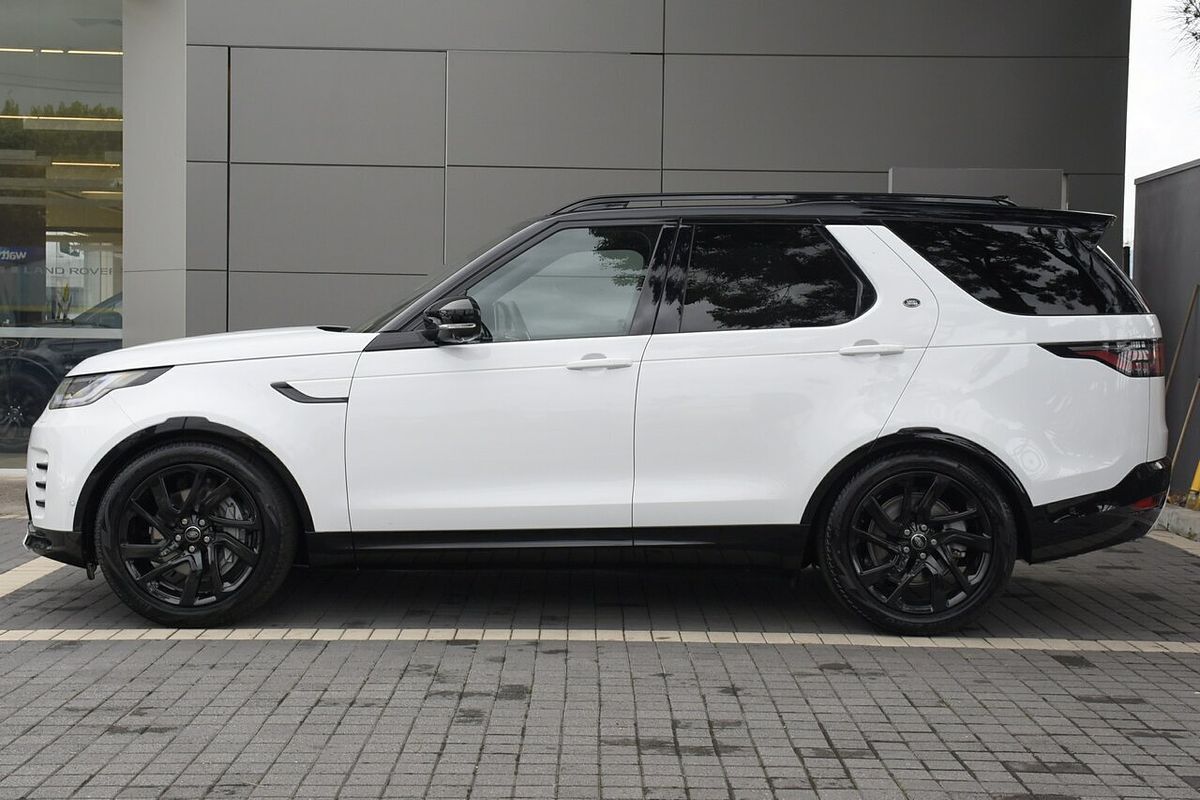2024 Land Rover Discovery D300 Dynamic SE Series 5