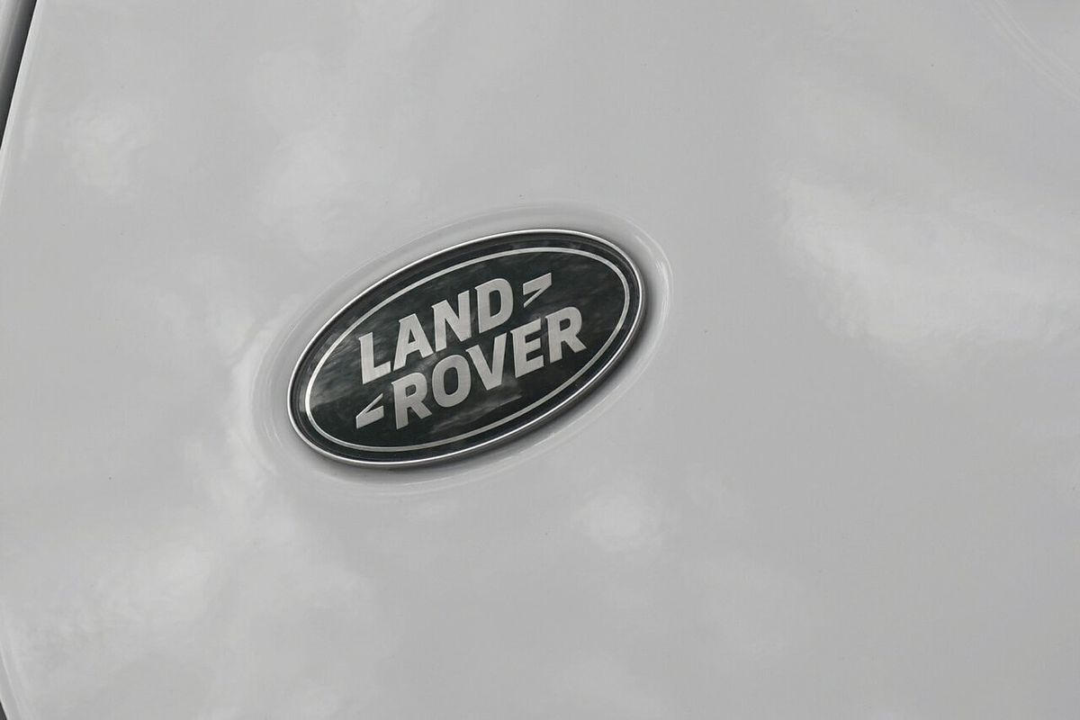 2024 Land Rover Discovery D300 Dynamic SE Series 5