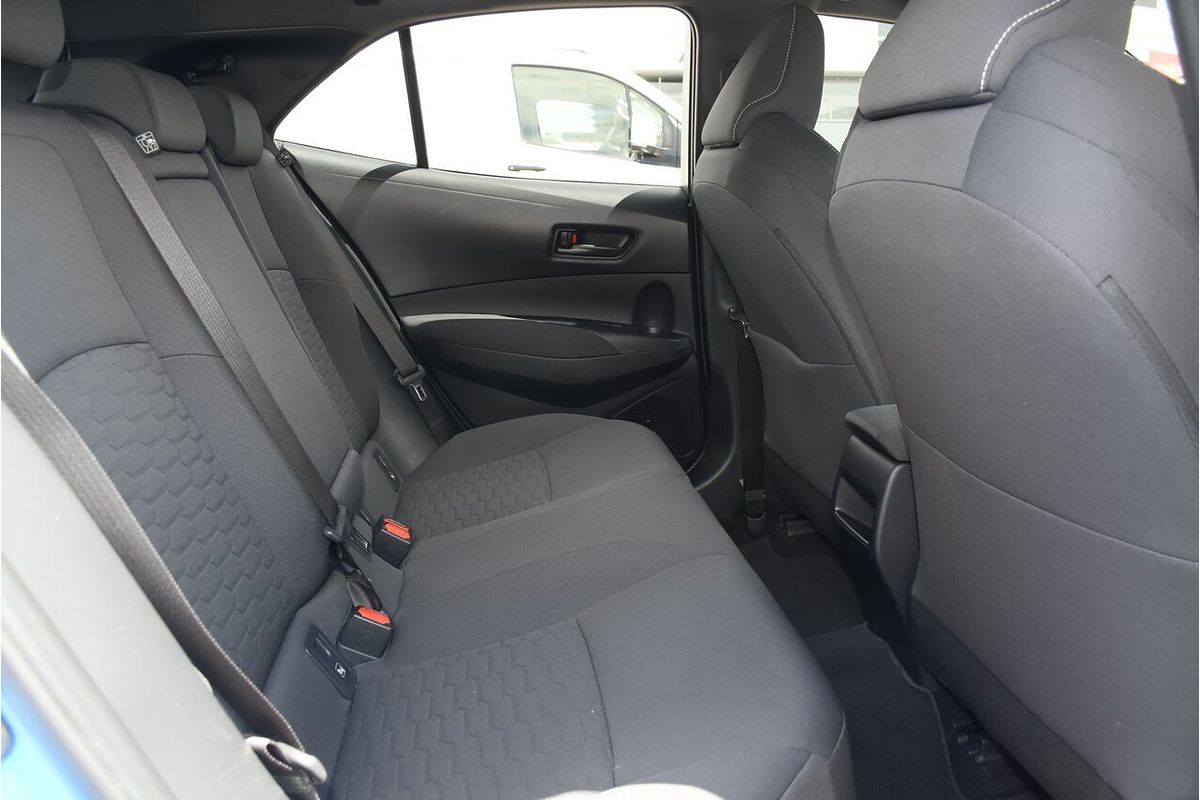 2018 Toyota Corolla Ascent Sport MZEA12R