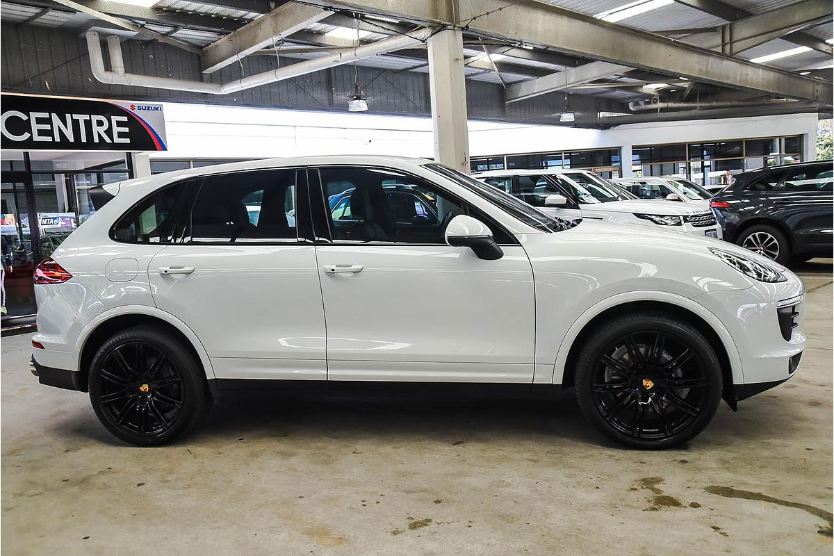 2017 Porsche Cayenne Diesel Platinum Edition 92A