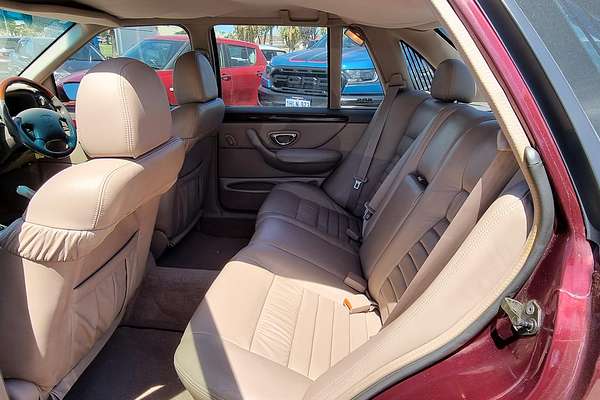 1998 Ford LTD DL