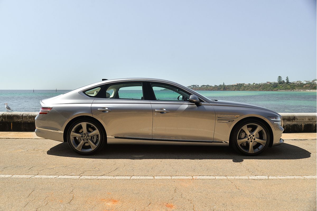 2023 Genesis G80 3.5T AWD Luxury RG3.V3