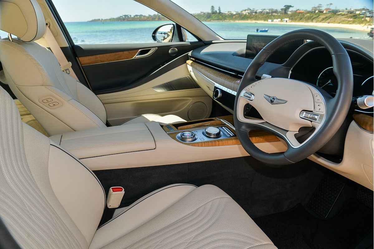 2023 Genesis G80 3.5T AWD Luxury RG3.V3