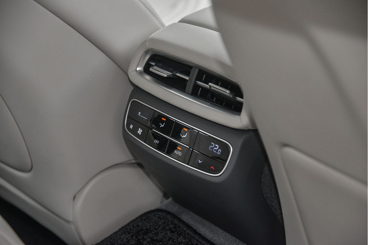2023 Genesis G80 3.5T AWD Luxury RG3.V3