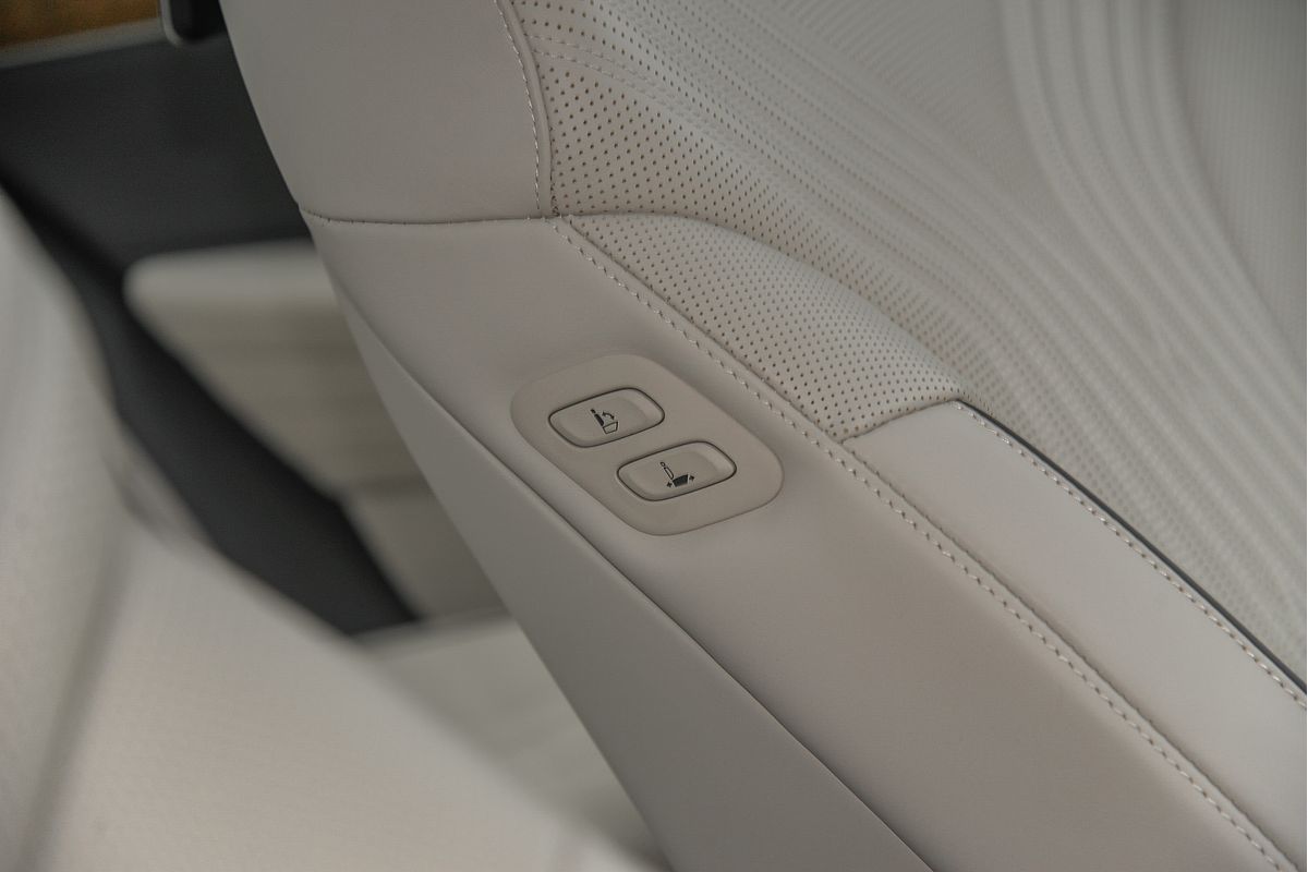 2023 Genesis G80 3.5T AWD Luxury RG3.V3