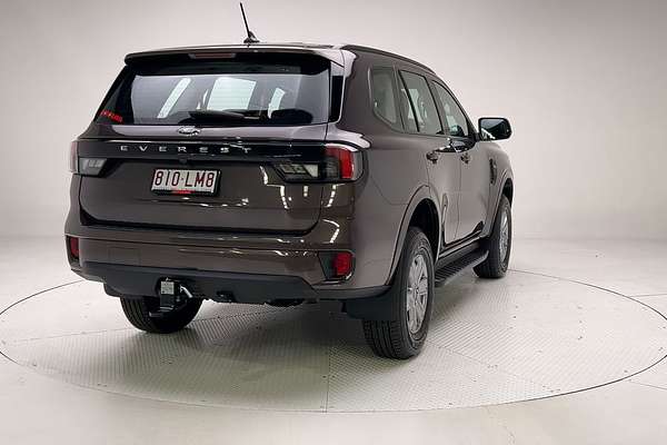 2024 Ford Everest Ambiente