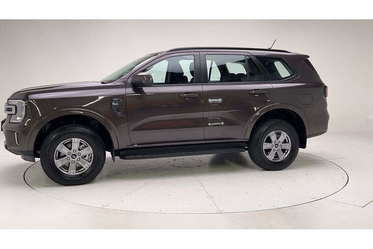 2024 Ford Everest Ambiente 2.0L