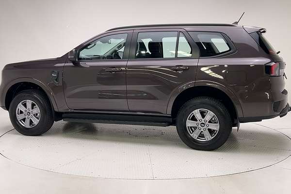 2024 Ford Everest Ambiente 2.0L