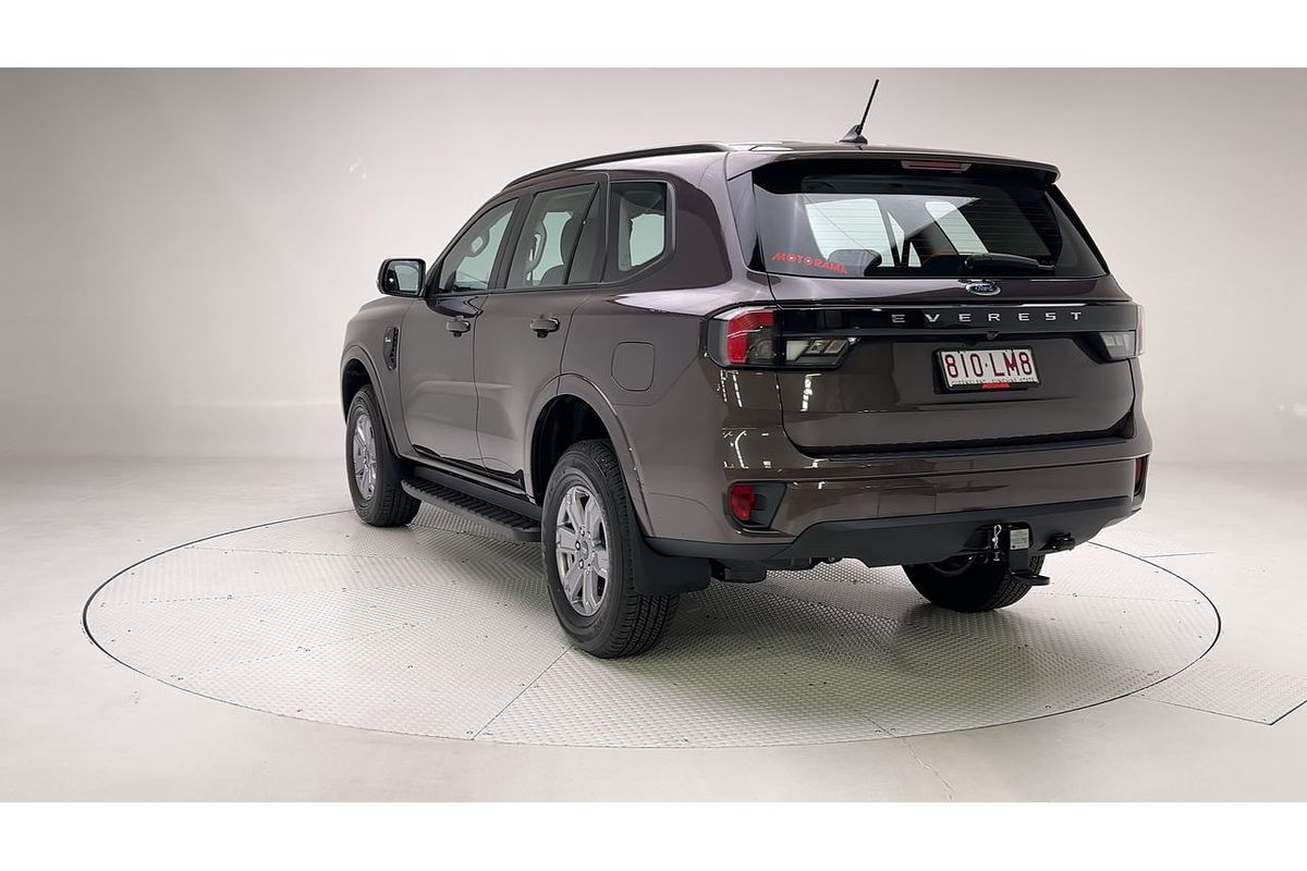 2024 Ford Everest Ambiente 2.0L