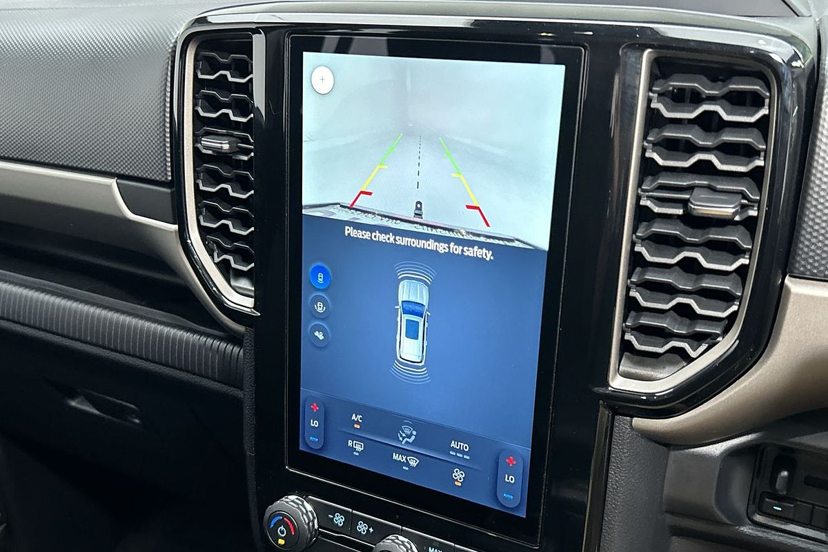 2024 Ford Everest Ambiente 2.0L