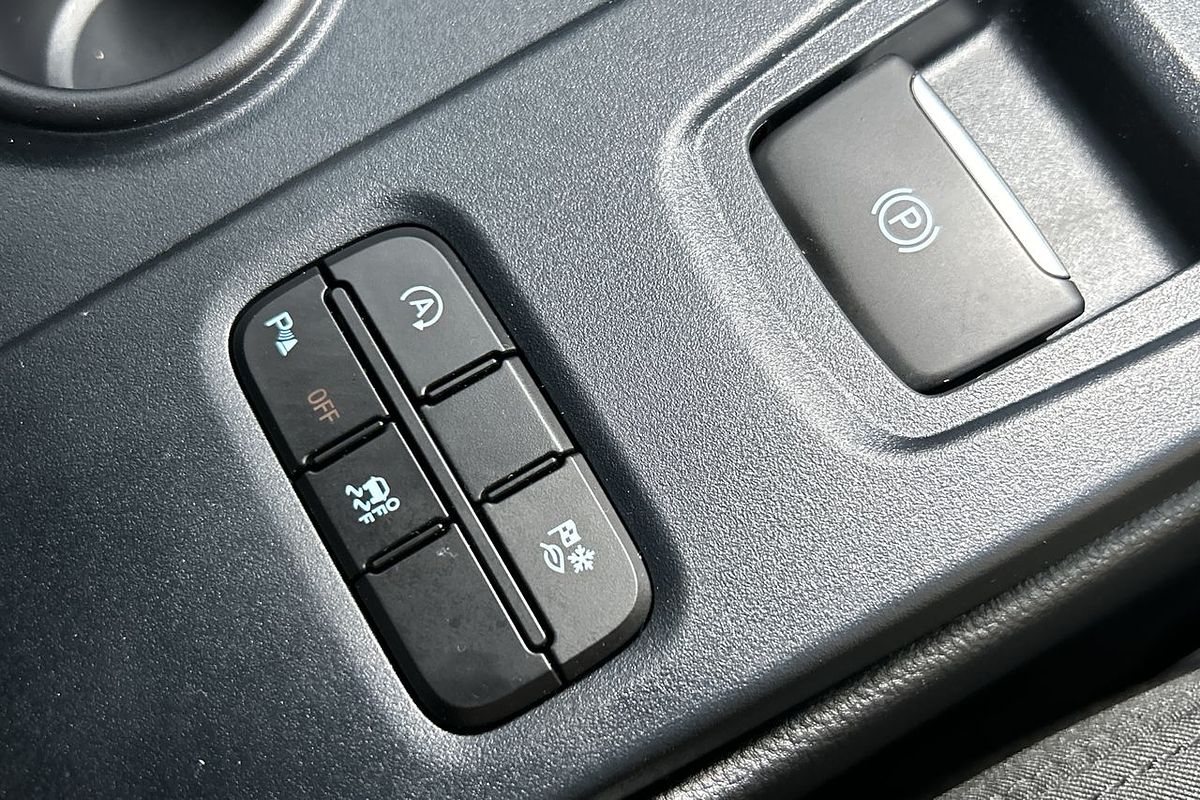 2024 Ford Everest Ambiente 2.0L