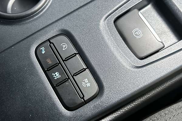 2024 Ford Everest Ambiente 2.0L