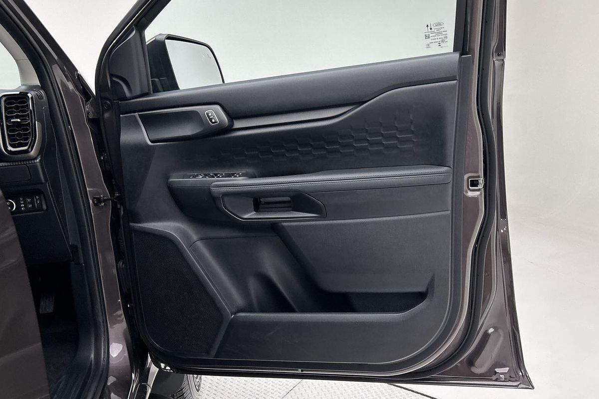 2024 Ford Everest Ambiente 2.0L