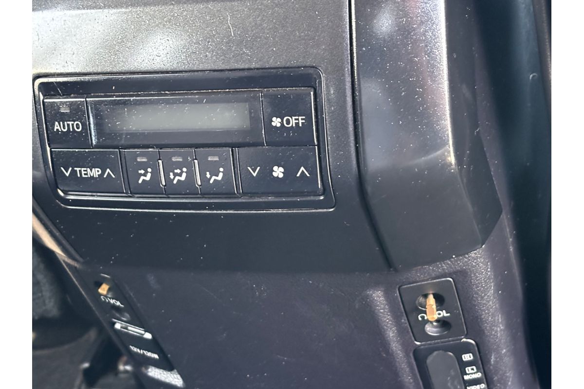 2015 Toyota Landcruiser Prado Altitude KDJ150R
