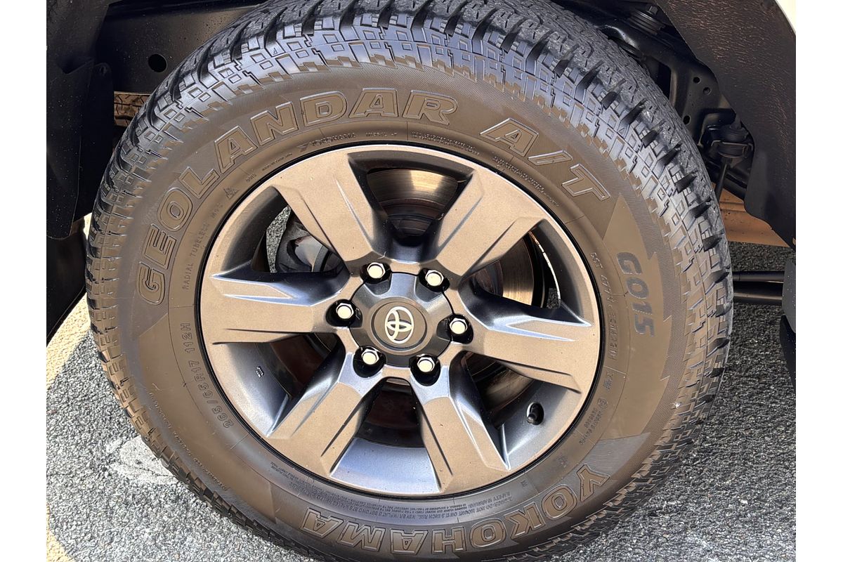 2015 Toyota Landcruiser Prado Altitude KDJ150R