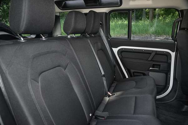 2023 Land Rover Defender 110 P300 L663