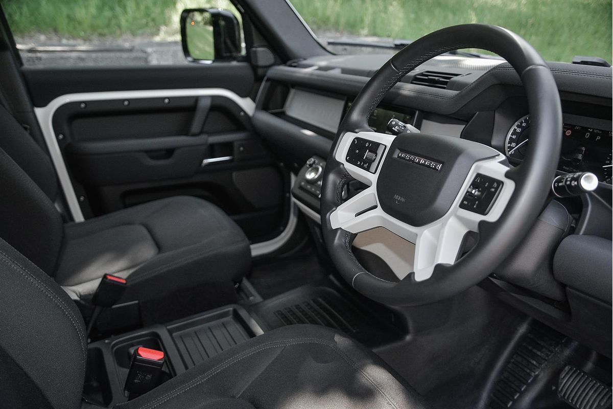 2023 Land Rover Defender 110 P300 L663