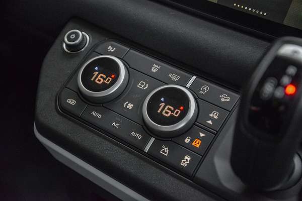 2023 Land Rover Defender 110 P300 L663