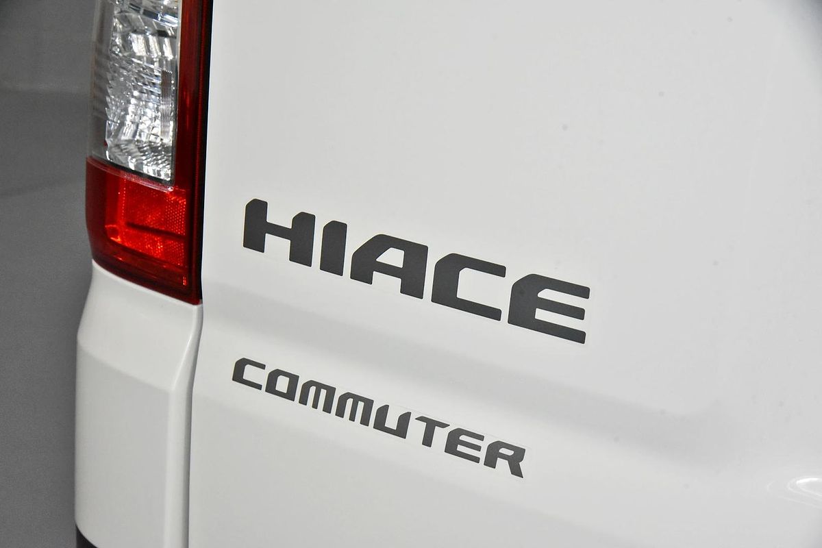 2024 Toyota Hiace Commuter GDH322R