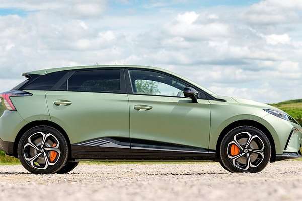 2024 MG MG4 XPOWER MEH32
