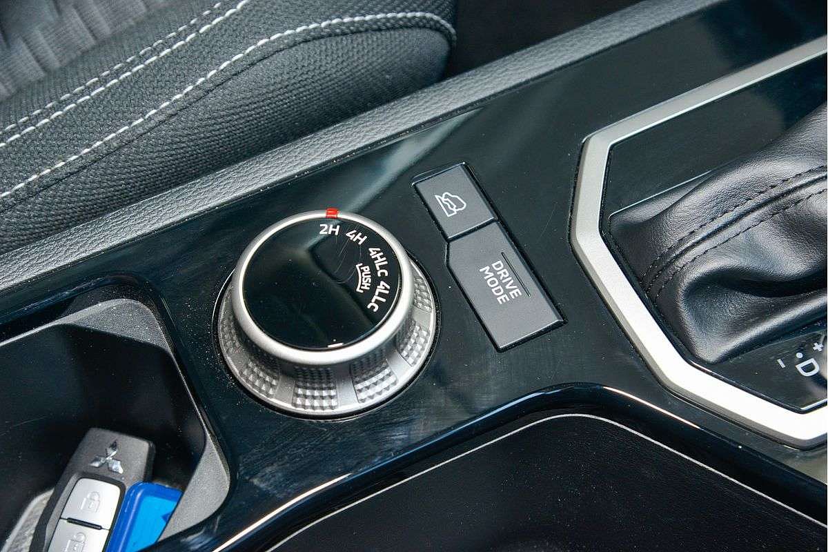 2024 Mitsubishi Triton GLS MV 4X4