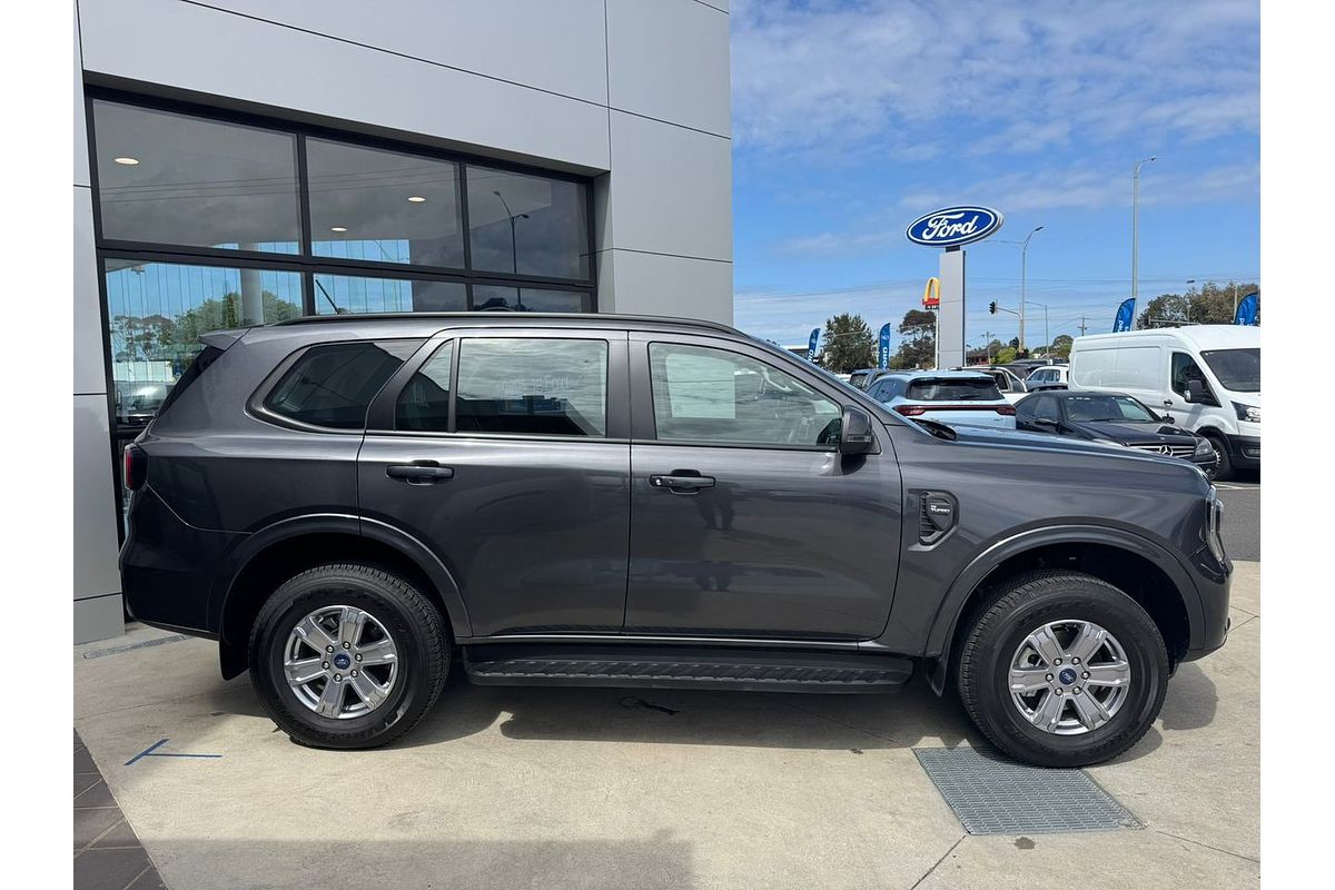 2024 Ford Everest Ambiente