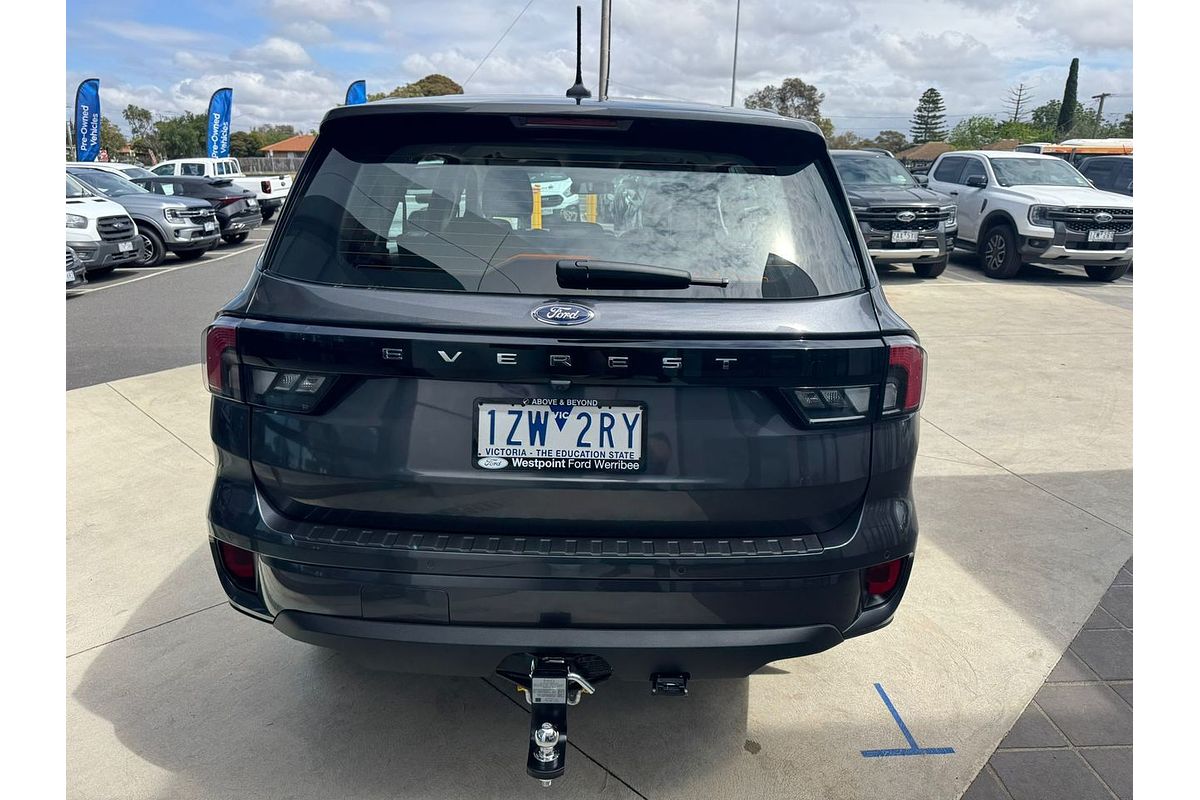 2024 Ford Everest Ambiente