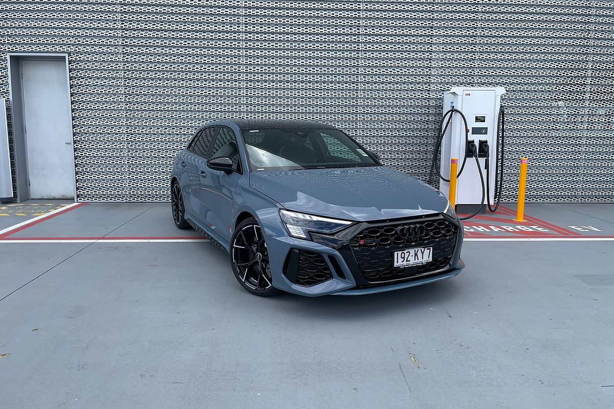 2023 Audi RS3 GY