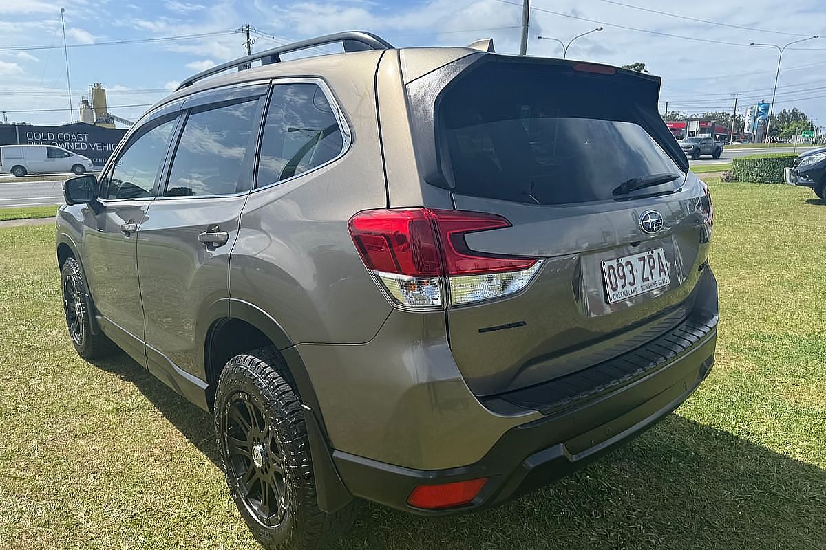 2019 Subaru Forester 2.5i Premium S5