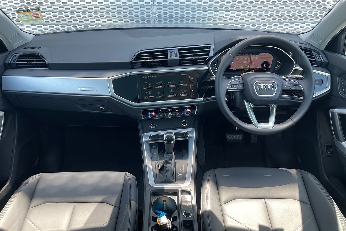 2024 Audi Q3 35 TFSI F3