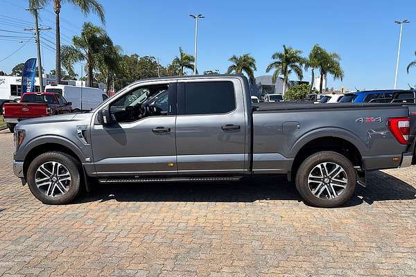 2023 Ford F-150 XLT 4X4