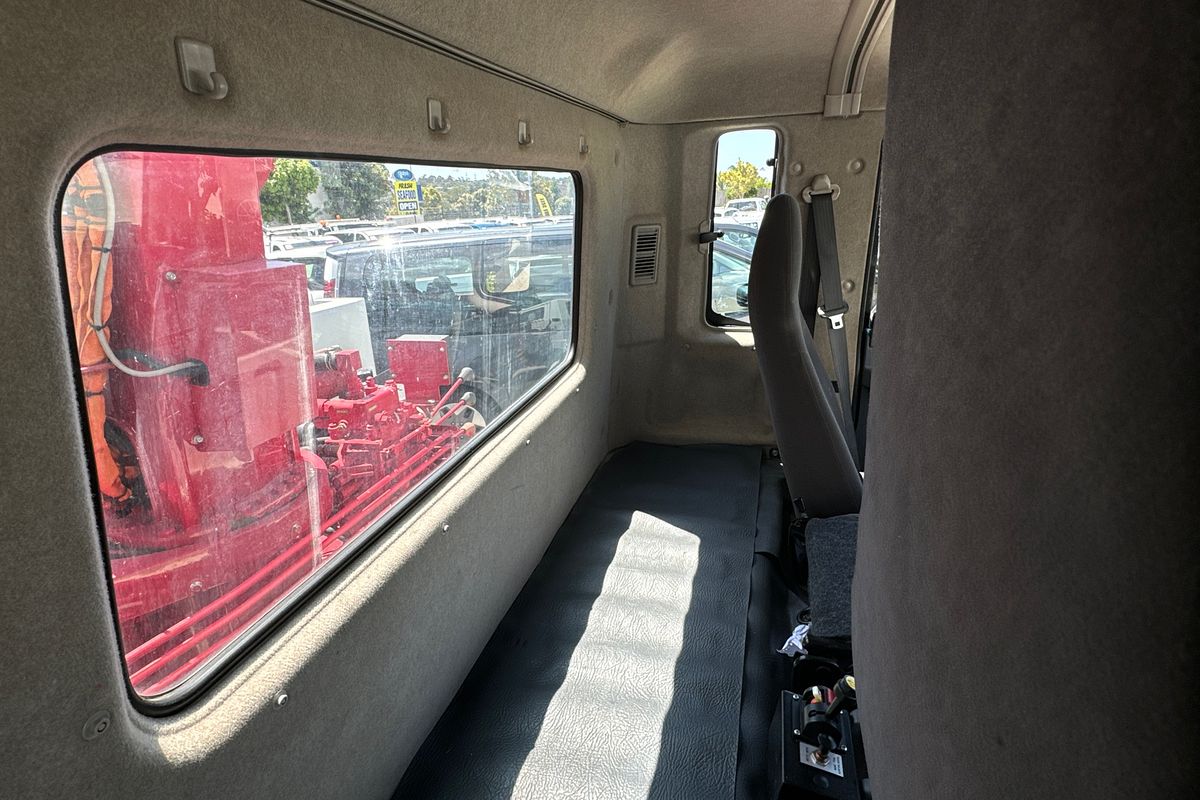 2017 Fuso Fighter 1424 4x2 LWB