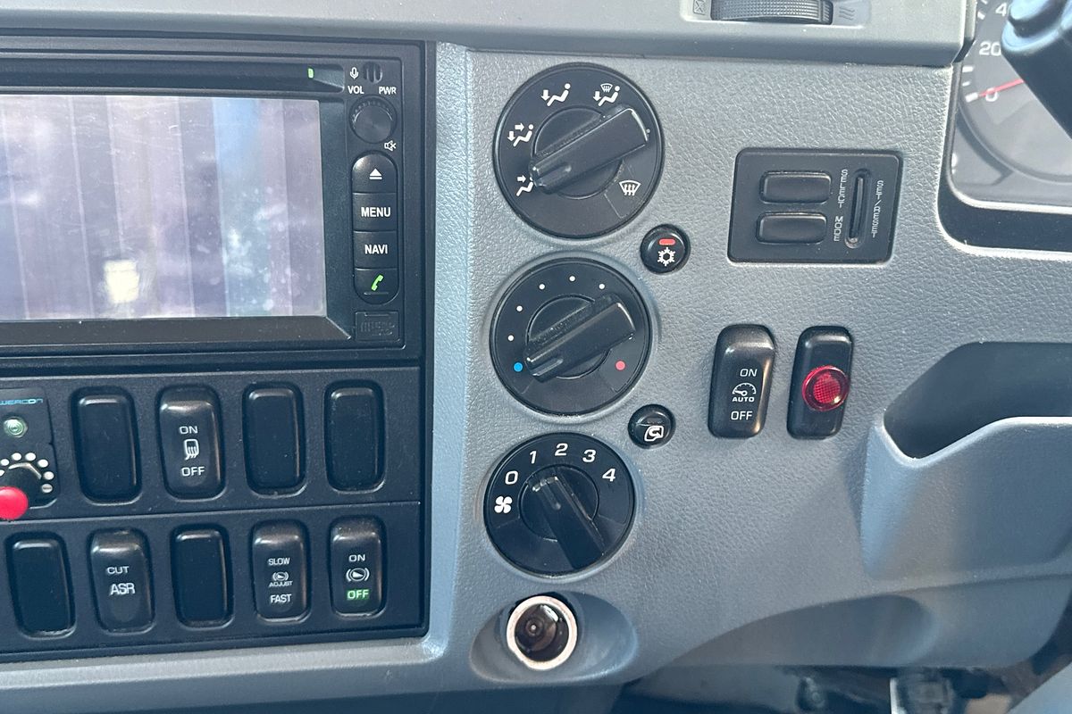 2017 Fuso Fighter 1424 4x2 LWB